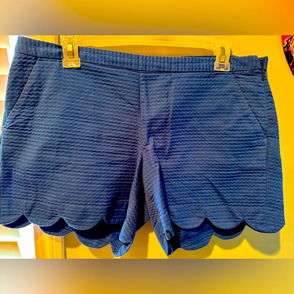 Lilly Pulitzer scalloped shorts